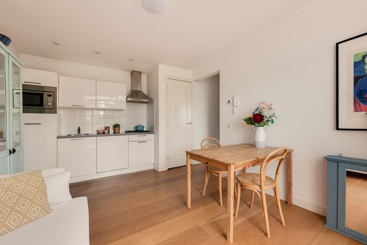 Studio te koop: Eerste Atjehstraat 75L, Amsterdam