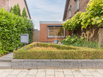 Dorpstraat 75