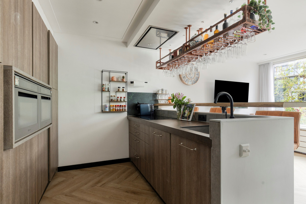Appartement te koop: Söderblomstraat 22A, Haarlem