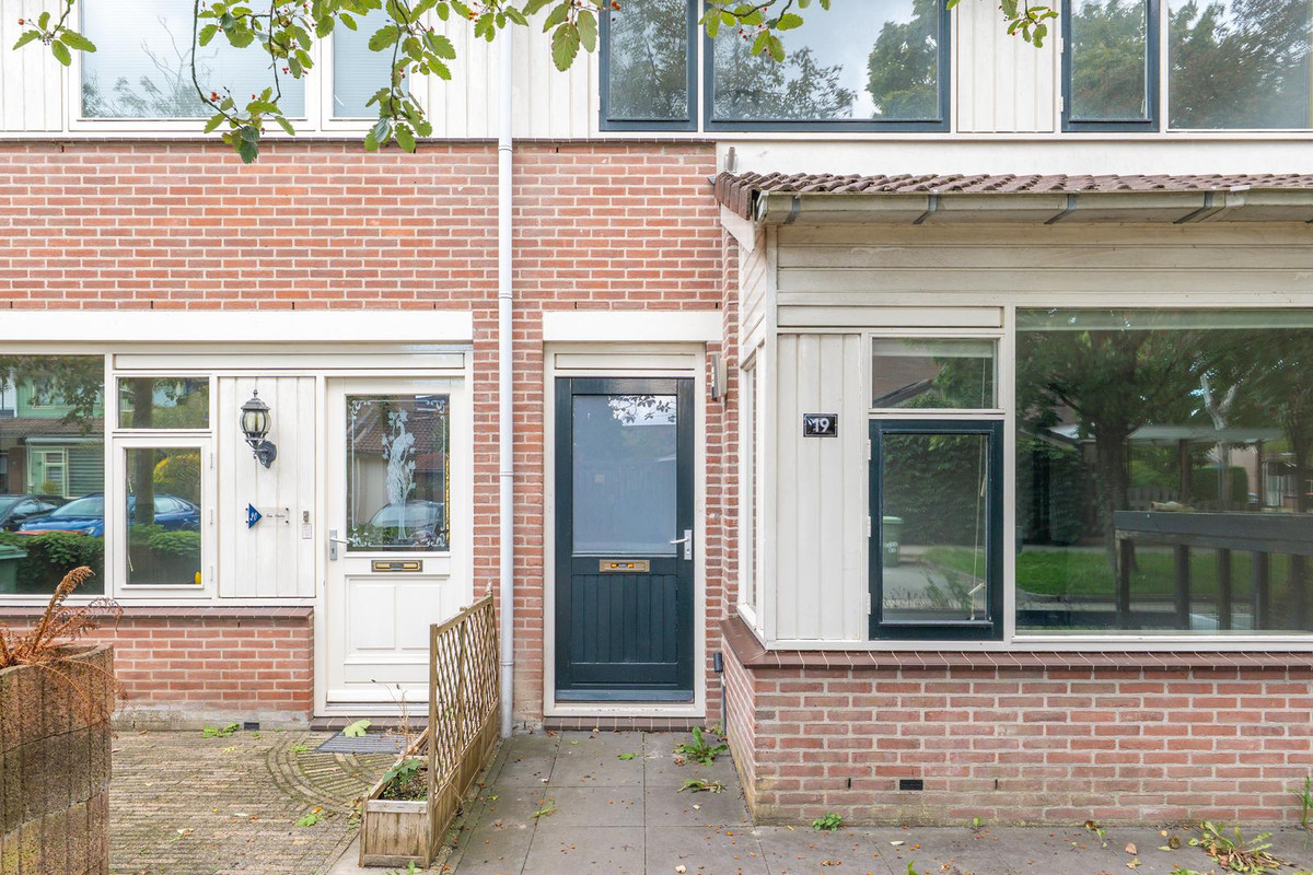 Tussenwoning te koop: Rietzanger 19, Hoorn