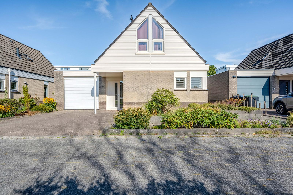 Vrijstaande woning te koop: Geerakker 9, Roden
