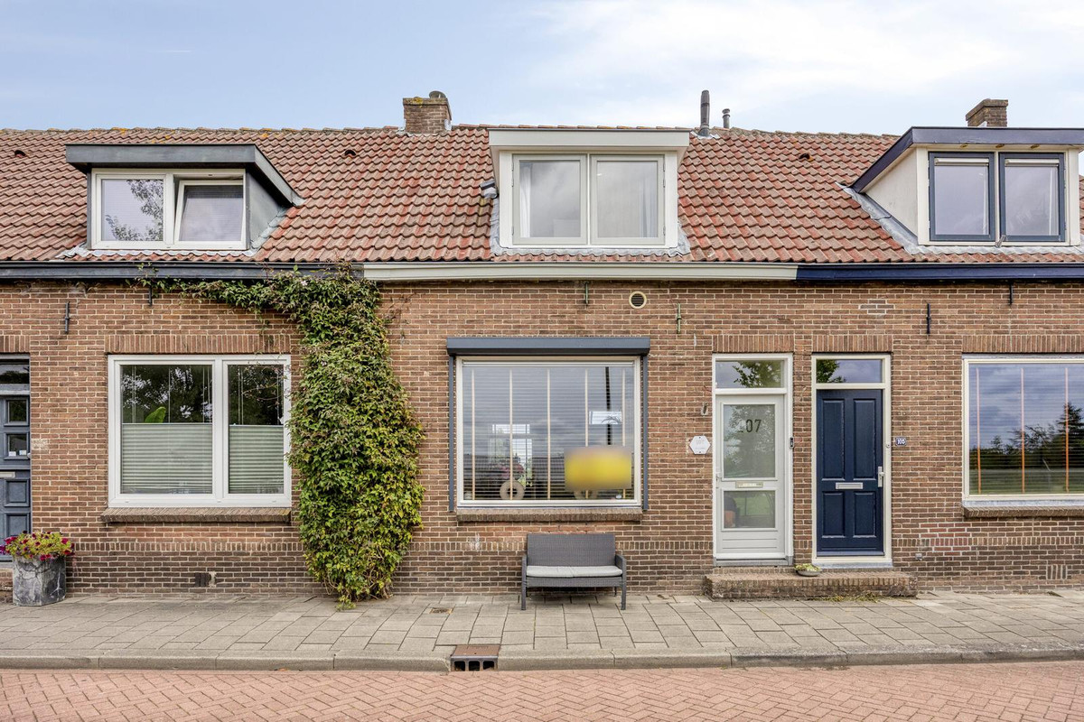 Tussenwoning te koop: Tuinstraat 107, Boskoop