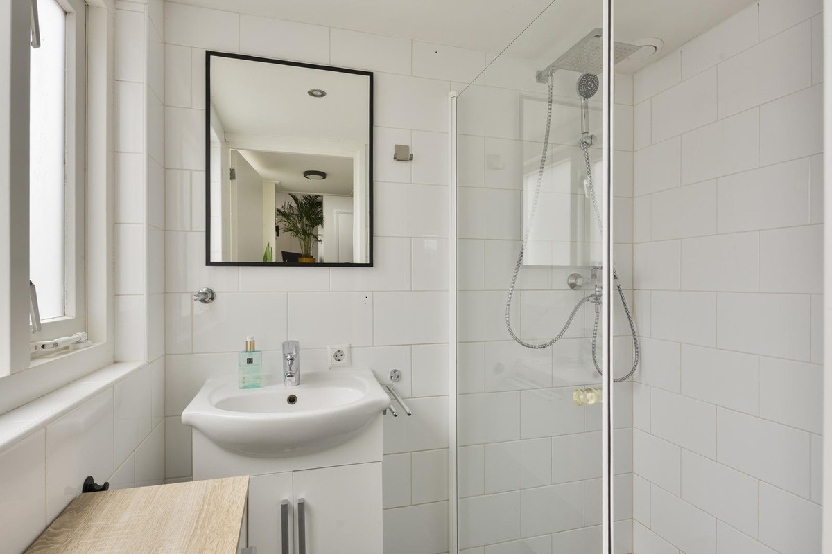 Tussenwoning te koop: Tuinstraat 107, Boskoop