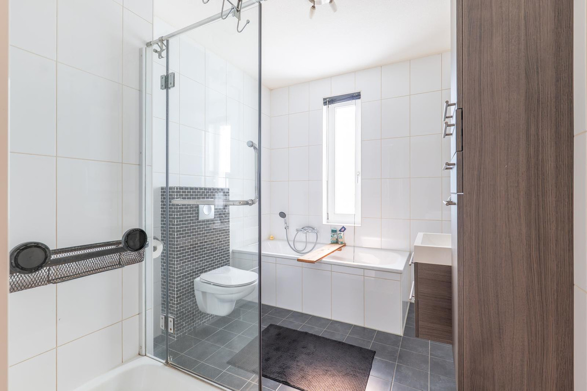 Tussenwoning te koop: Paaldijk 186, Zwaag