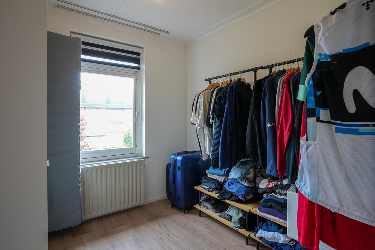 Tussenwoning te koop: Lisztstraat 14, Geleen