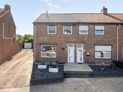 Hoofdbroekerweg 38