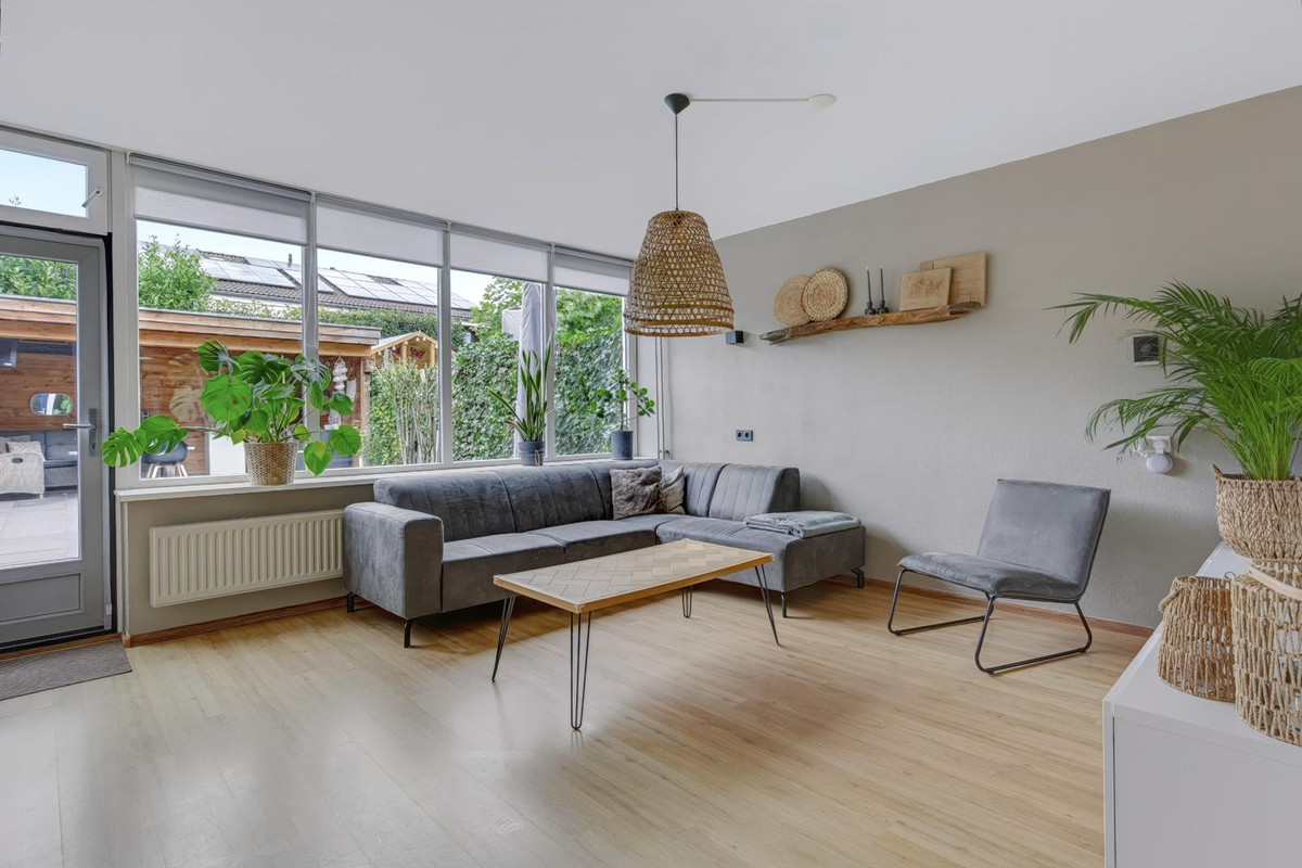 Tussenwoning te koop: Neptunus 11, Lichtenvoorde