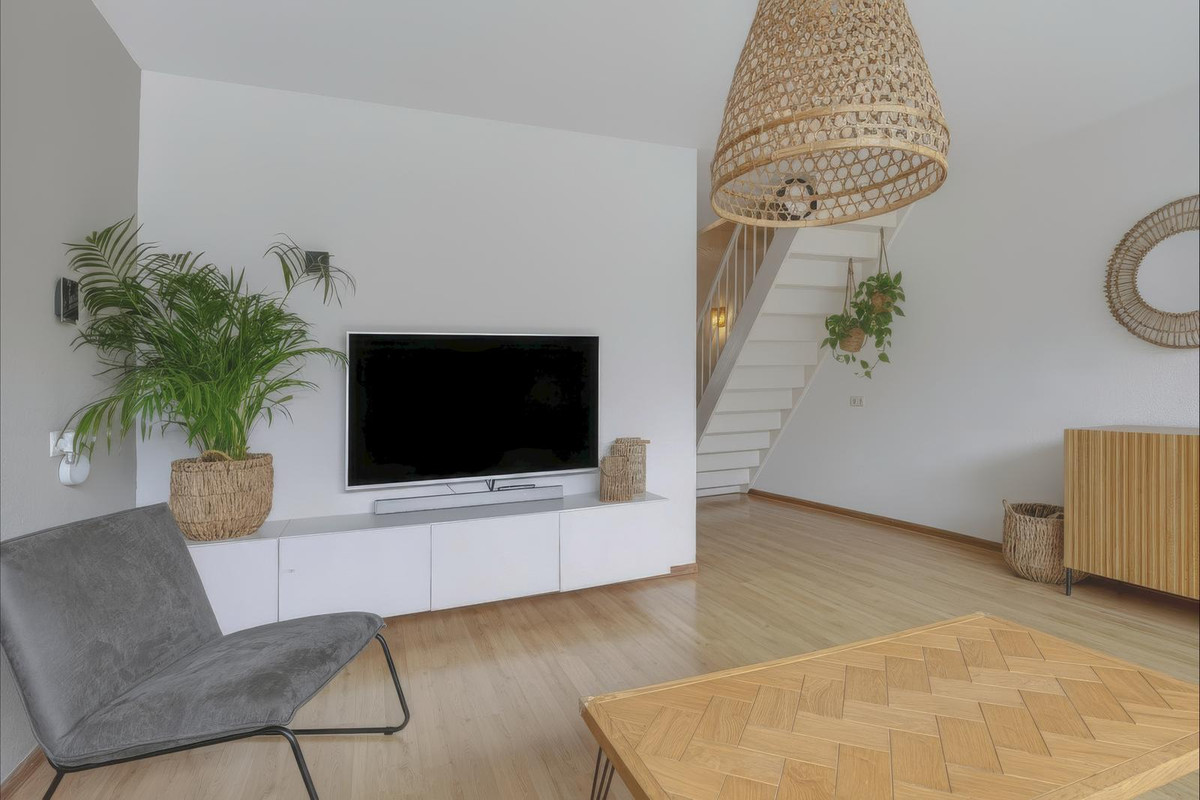 Tussenwoning te koop: Neptunus 11, Lichtenvoorde