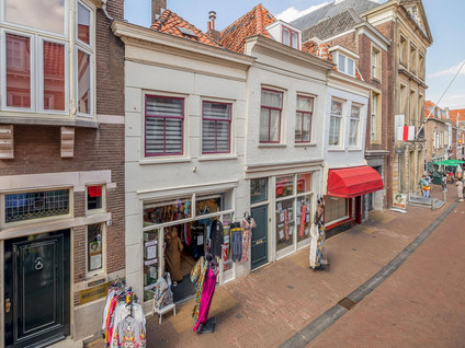 Nobelstraat 4b