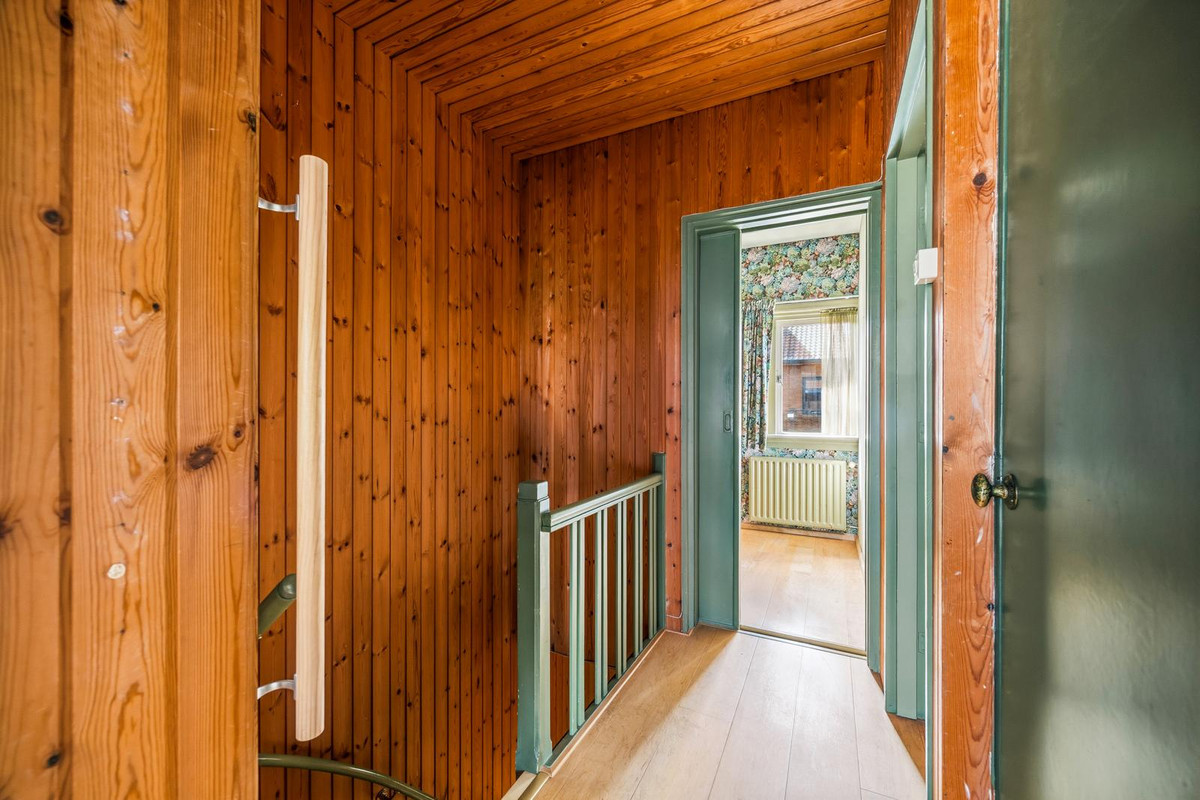 Tussenwoning te koop: van Lugtenburgstraat 44, Voorburg