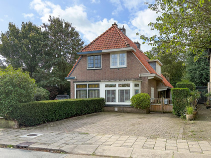 Middelweg 39