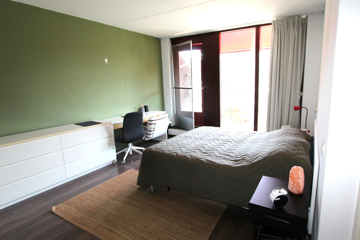 Appartement te koop: Vestpoort 43, Delft