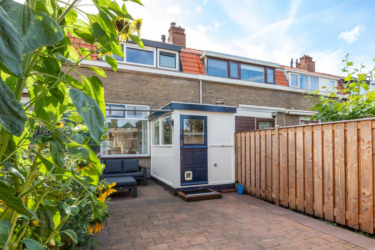 Tussenwoning te koop: Woudstraat 74, Gouda