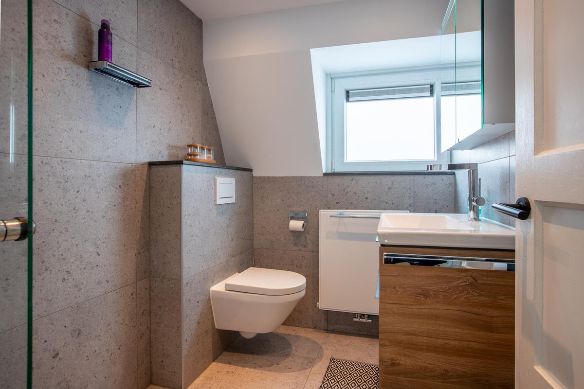 Tussenwoning te koop: Woudstraat 74, Gouda