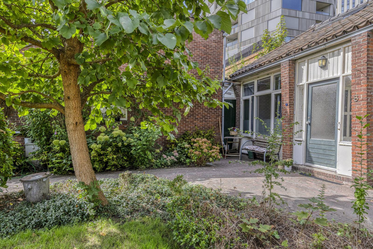 Hoekwoning te koop: Paviljoenshof 7, Leiden