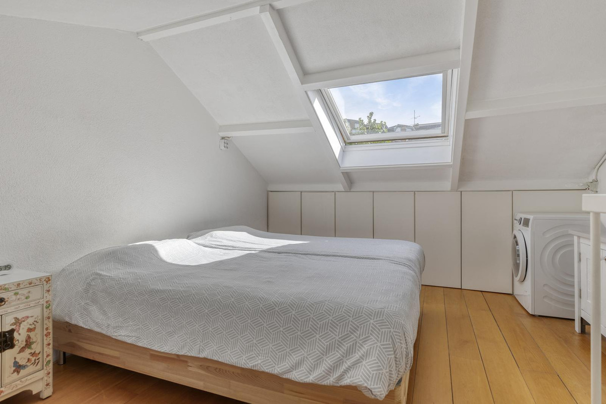Hoekwoning te koop: Paviljoenshof 7, Leiden