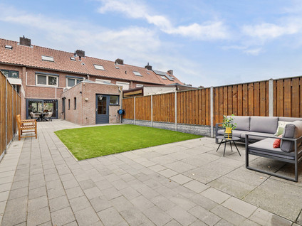 Prins Bernhardstraat 20