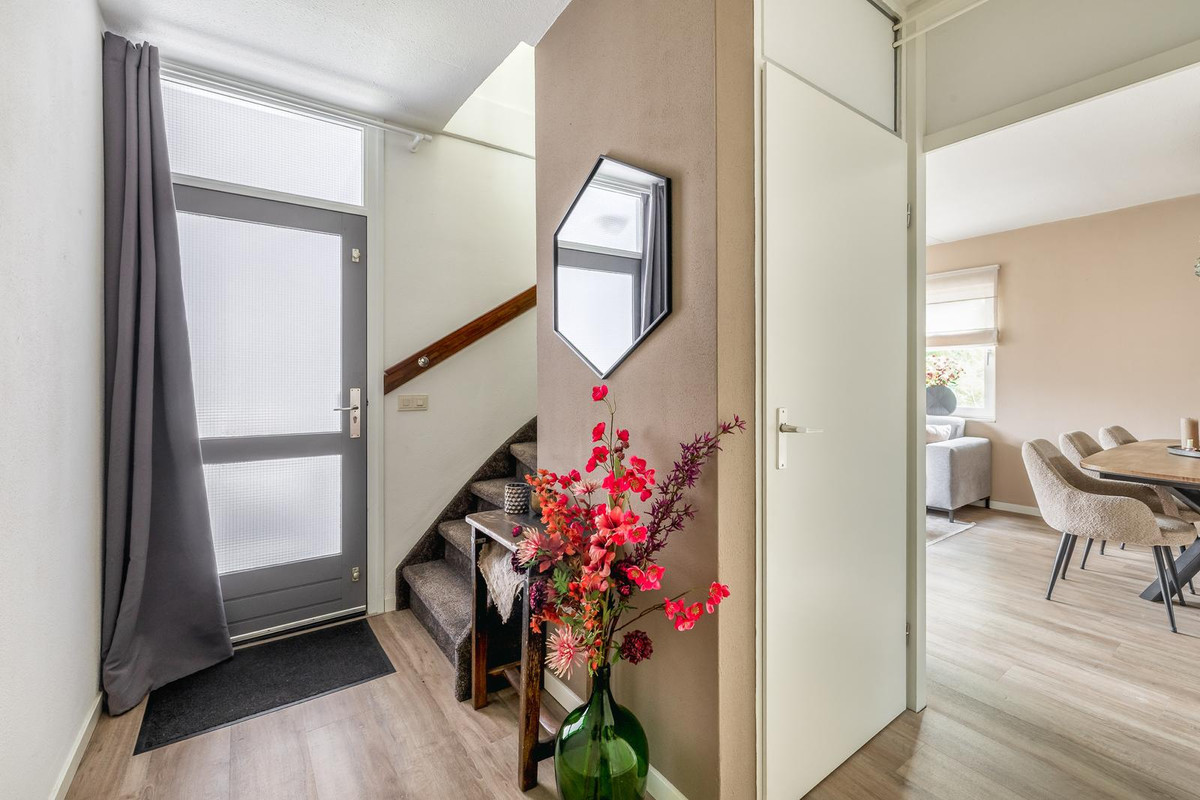 Appartement te koop: Tegelseweg 166A, Venlo
