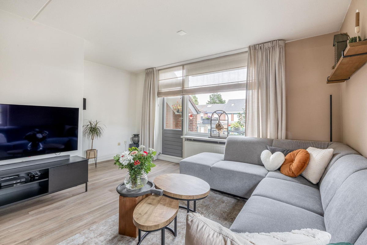 Appartement te koop: Tegelseweg 166A, Venlo