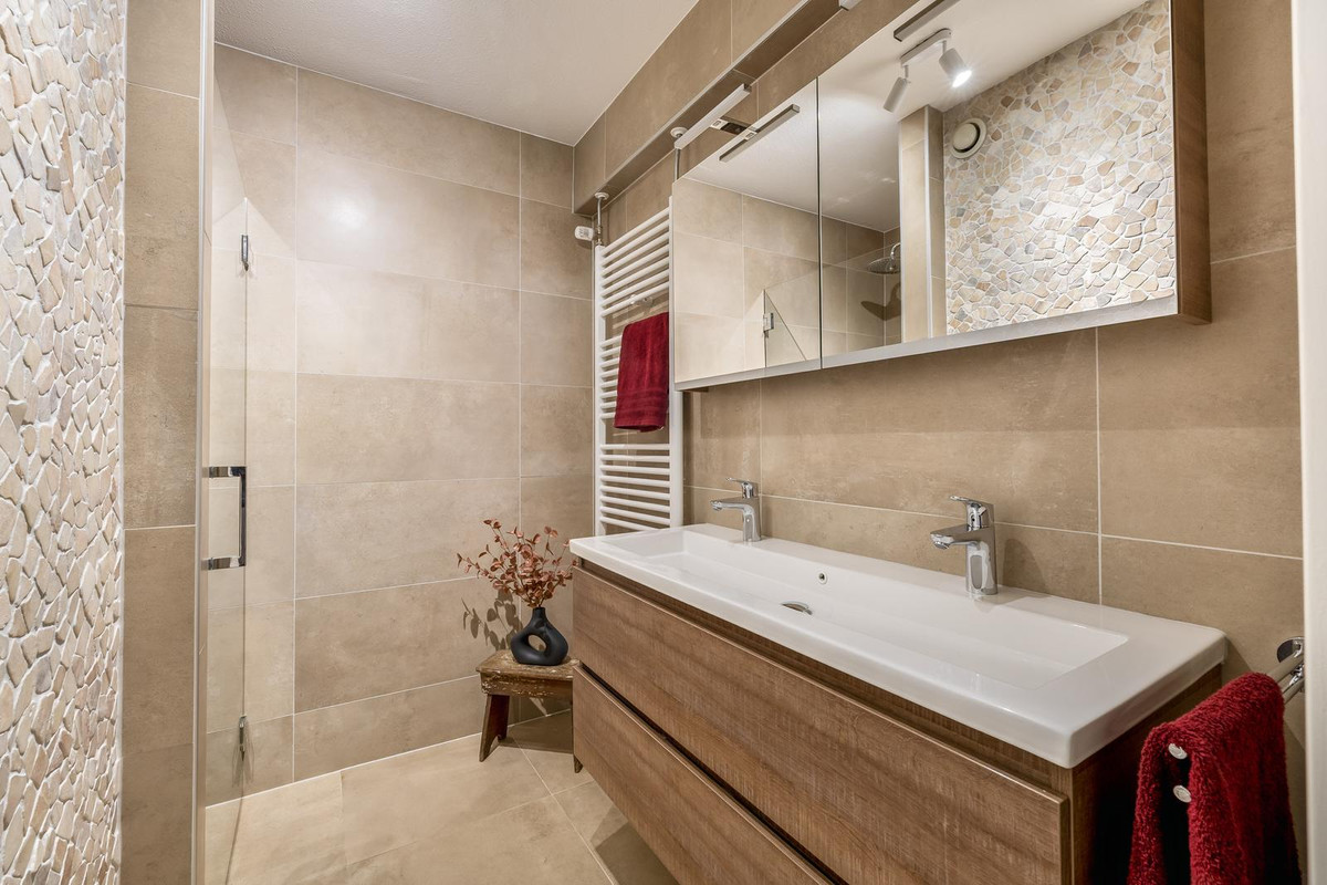 Appartement te koop: Tegelseweg 166A, Venlo