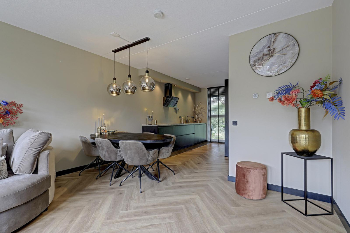 Tussenwoning te koop: Patrijshof 9, Strijen
