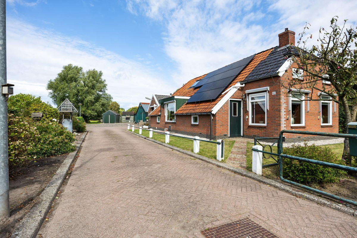 Vrijstaande woning te koop: Hoofdweg 92, Schildwolde