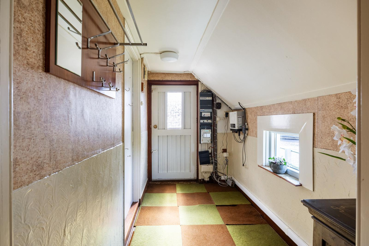 Vrijstaande woning te koop: Hoofdweg 92, Schildwolde