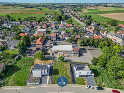 Int Boelarvelt 28 3770 Riemst 