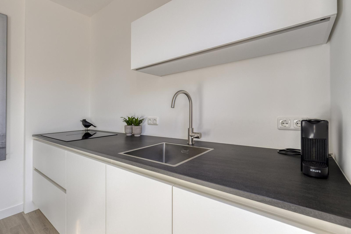 Tussenwoning te koop: Buitenweg 72, Axel