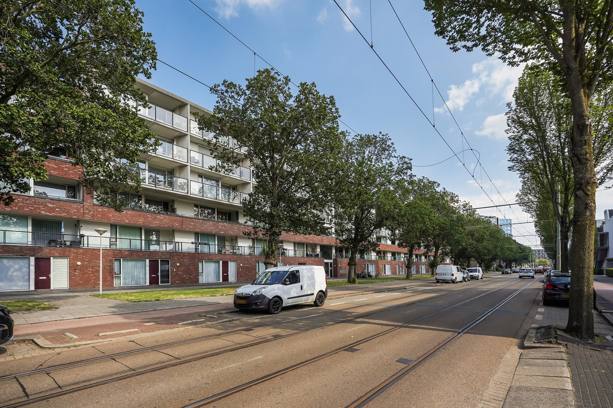 Appartement te koop: Dedemsvaartweg 582, 'S-Gravenhage