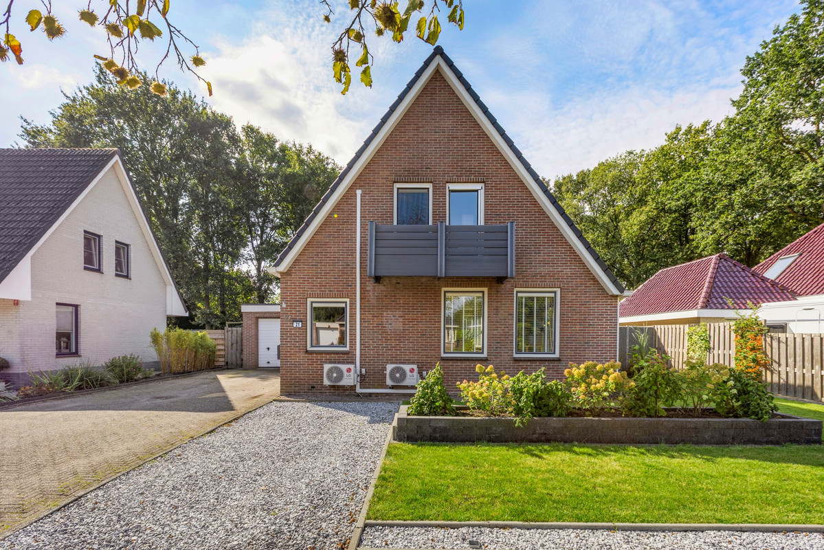 Vrijstaande woning te koop: Wedderhöfte 21, Wedde
