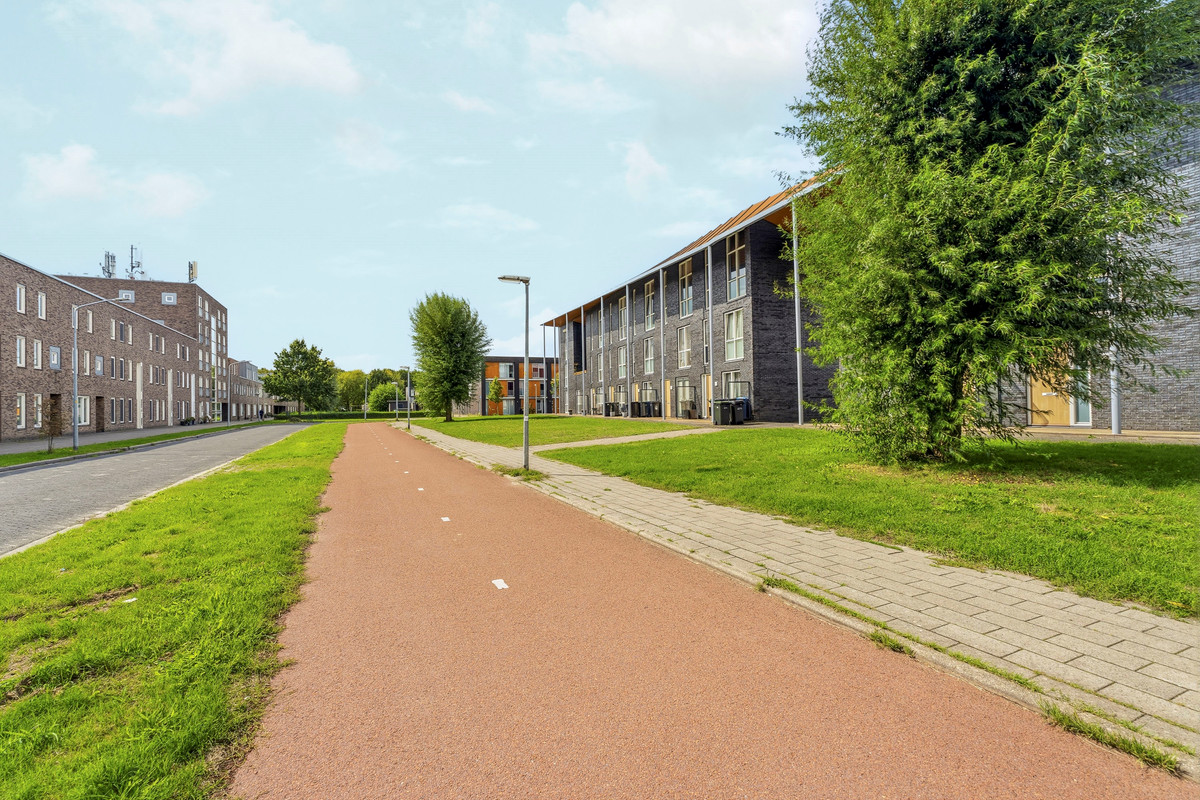 Appartement te koop: Grootzeil 8, Almere