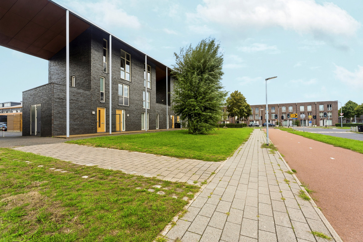 Appartement te koop: Grootzeil 8, Almere