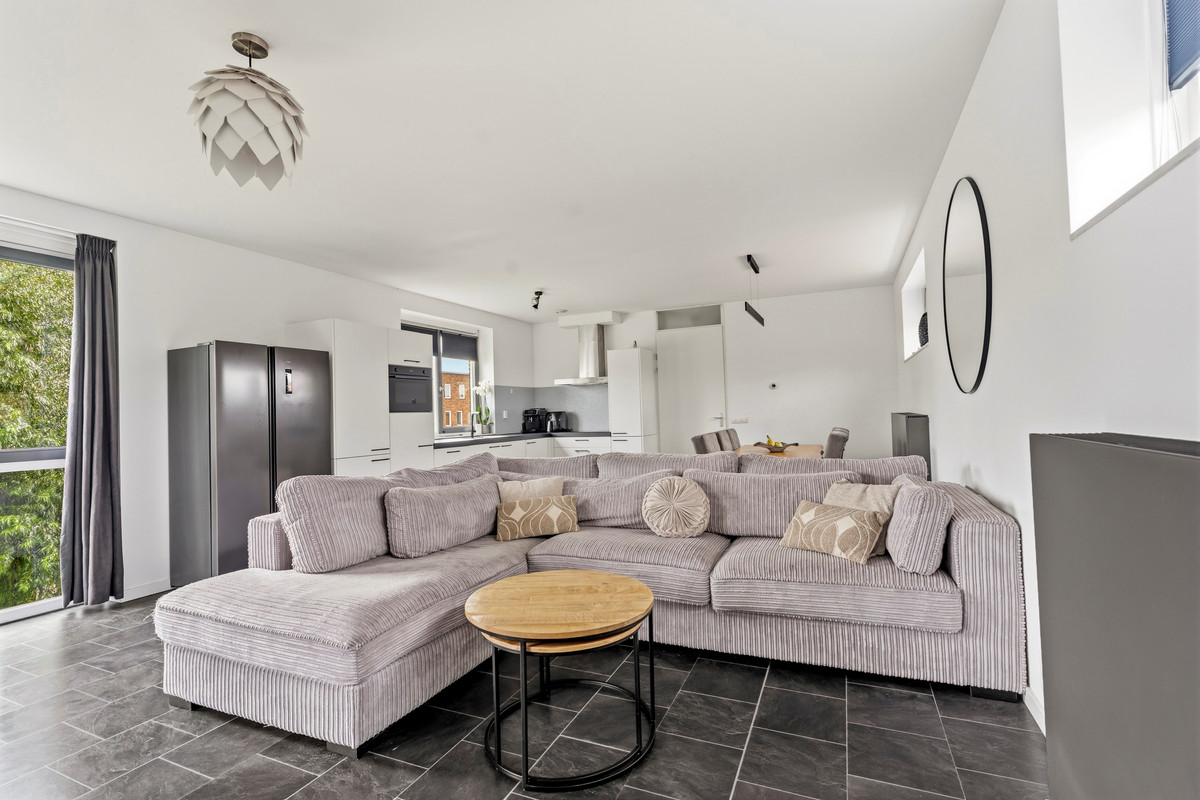 Appartement te koop: Grootzeil 8, Almere