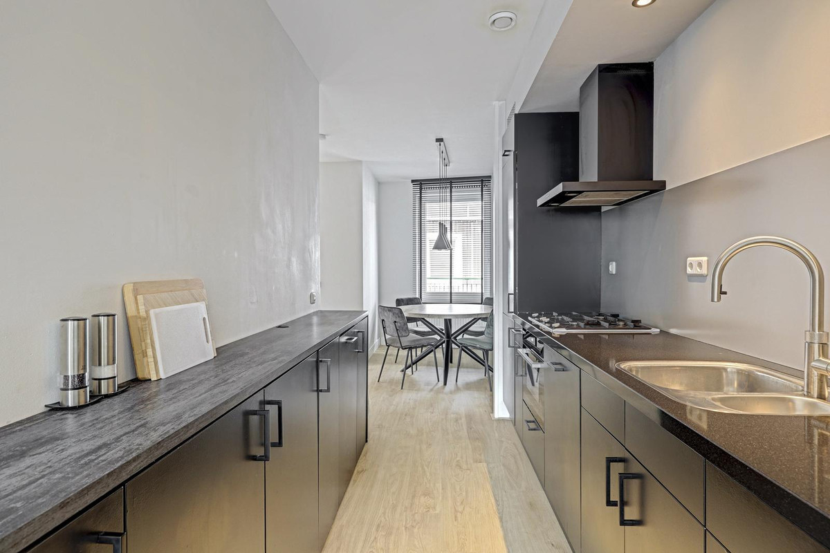 Appartement te koop: Uitstraat 65, Spijkenisse