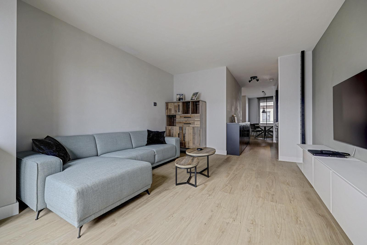 Appartement te koop: Uitstraat 65, Spijkenisse