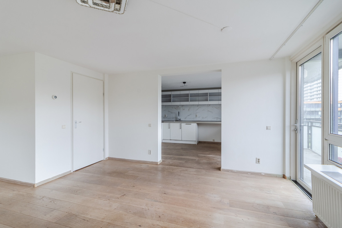 Appartement te koop: Sperwerlaan 155, Vlaardingen