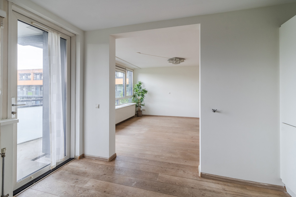Appartement te koop: Sperwerlaan 155, Vlaardingen