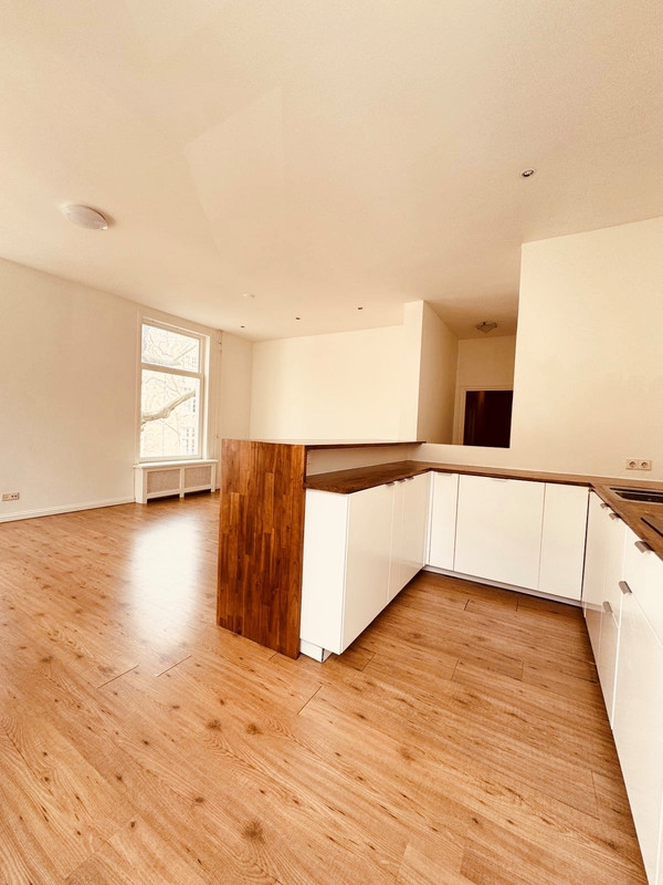 Appartement te huur: Lomanstraat 33A, Amsterdam