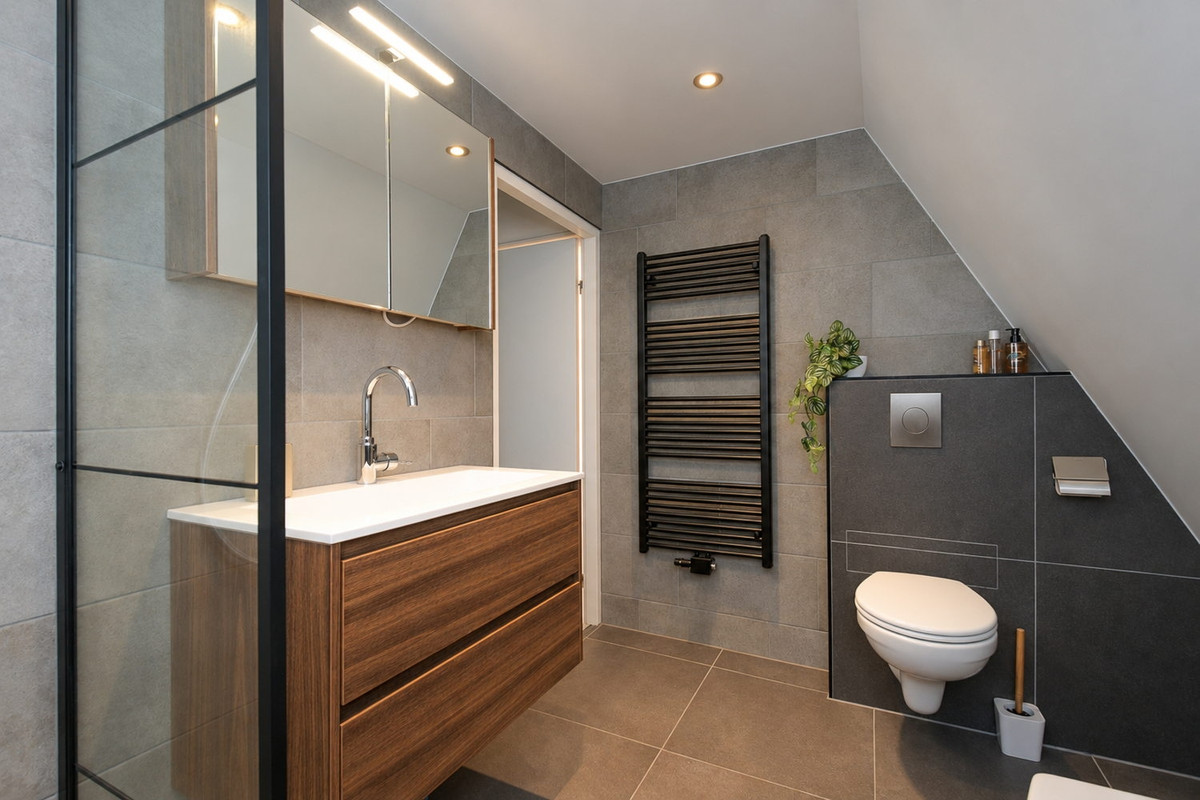 Tussenwoning te koop: De Nijverheid 11, Drachten