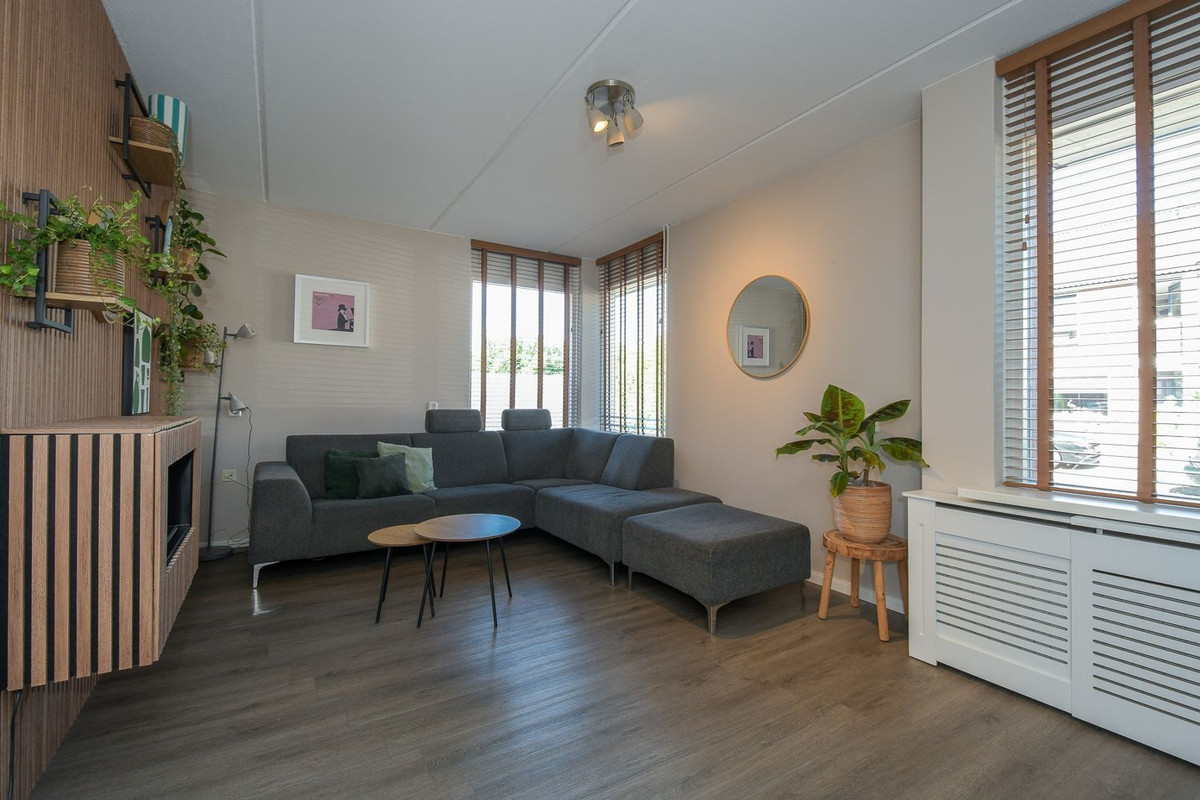 Tussenwoning te koop: De Nijverheid 11, Drachten