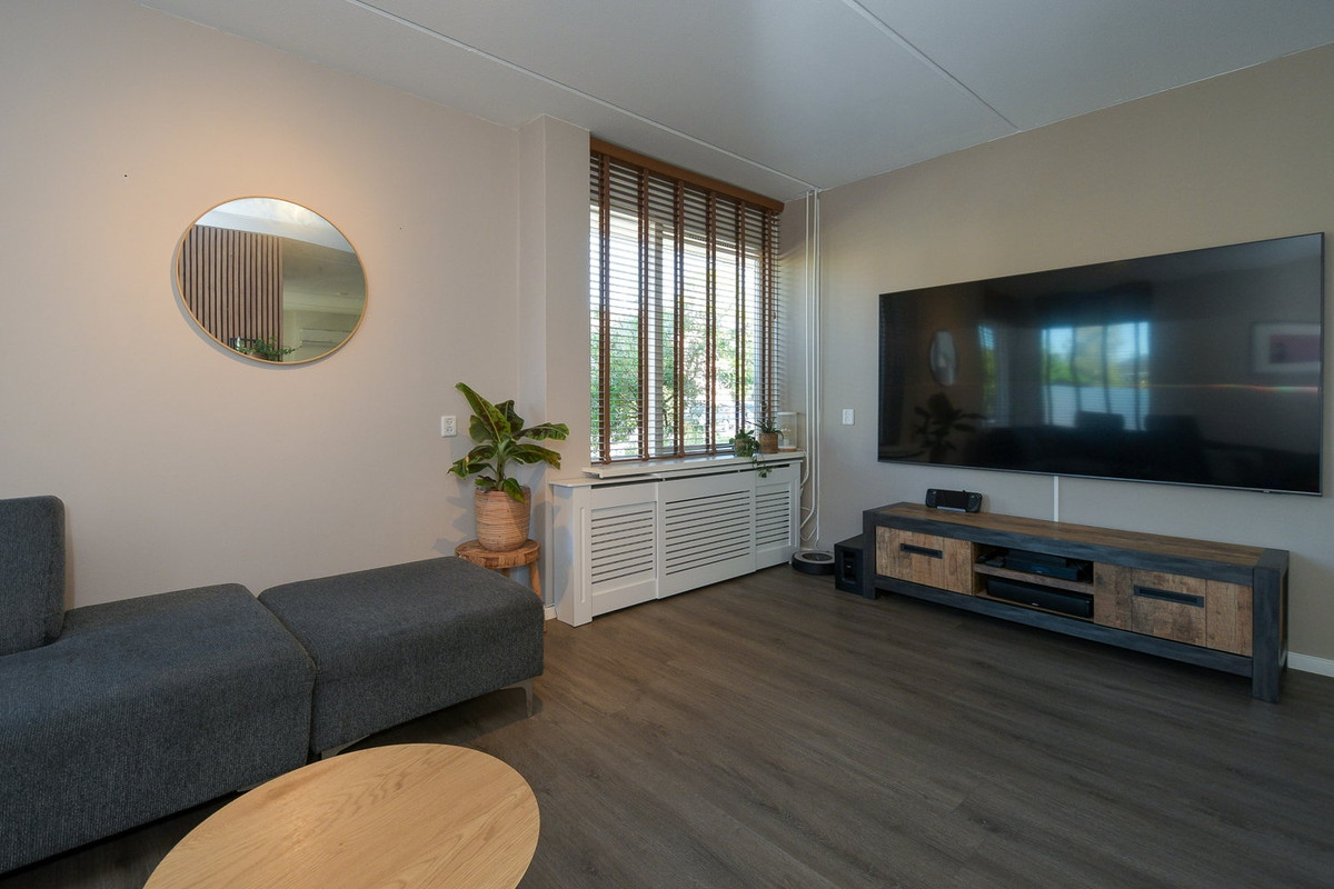 Tussenwoning te koop: De Nijverheid 11, Drachten
