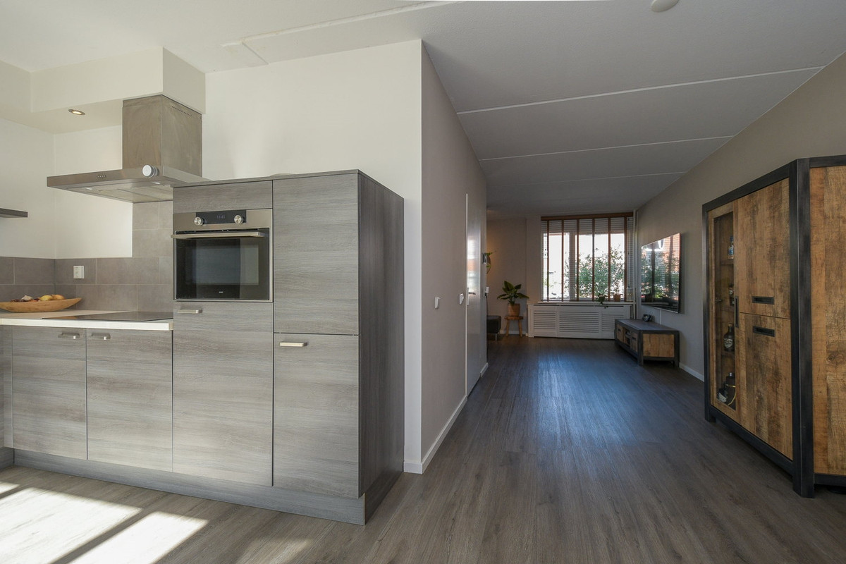 Tussenwoning te koop: De Nijverheid 11, Drachten