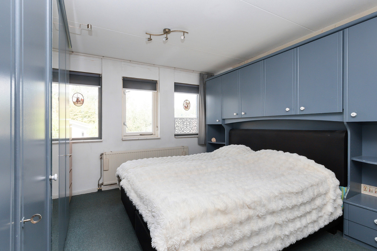 Tussenwoning te koop: Iroko 207, Dordrecht