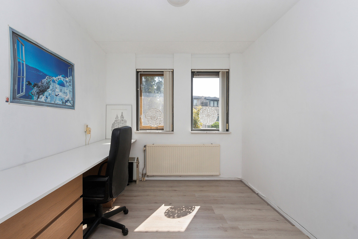Tussenwoning te koop: Iroko 207, Dordrecht