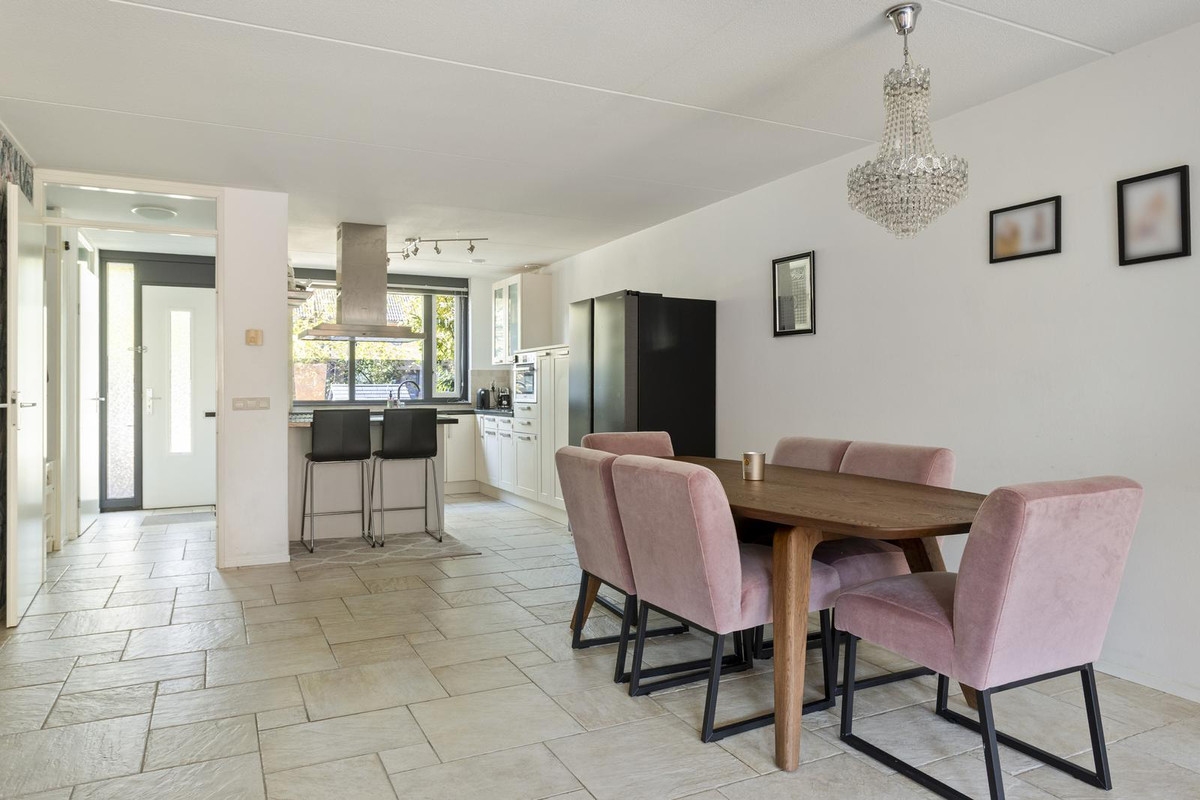 Tussenwoning te koop: Roxenissestraat 14, Zoetermeer