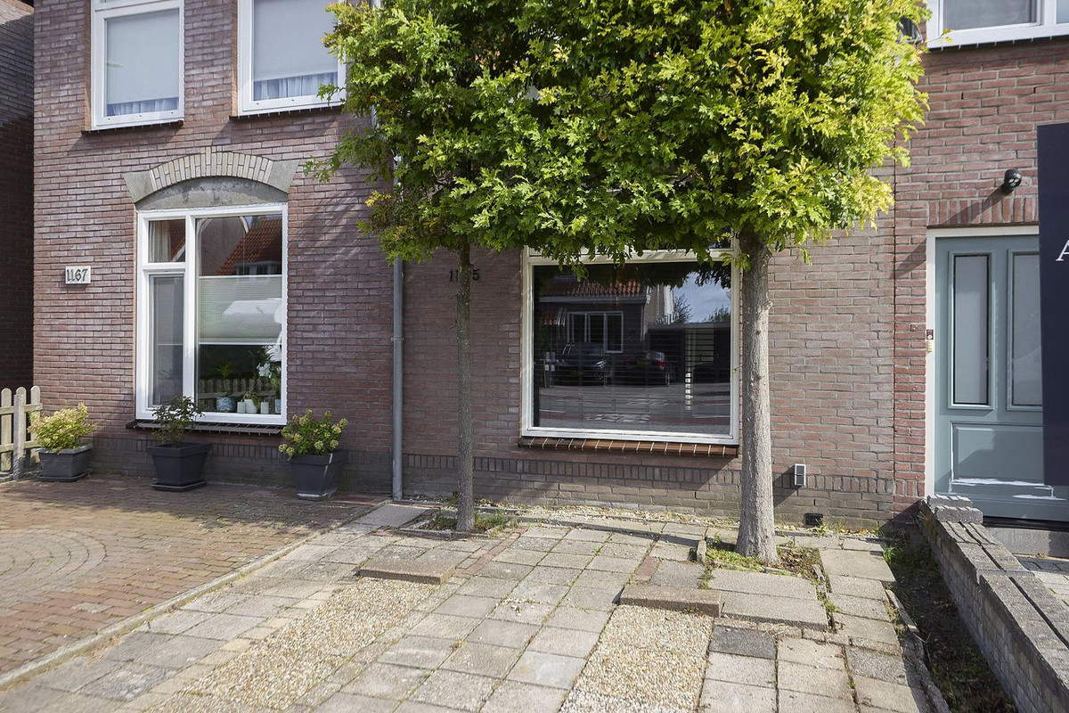 Tussenwoning te koop: Venneperweg 1165, Beinsdorp
