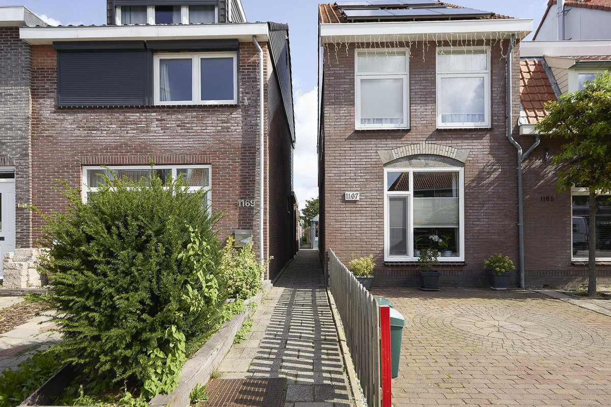 Tussenwoning te koop: Venneperweg 1165, Beinsdorp