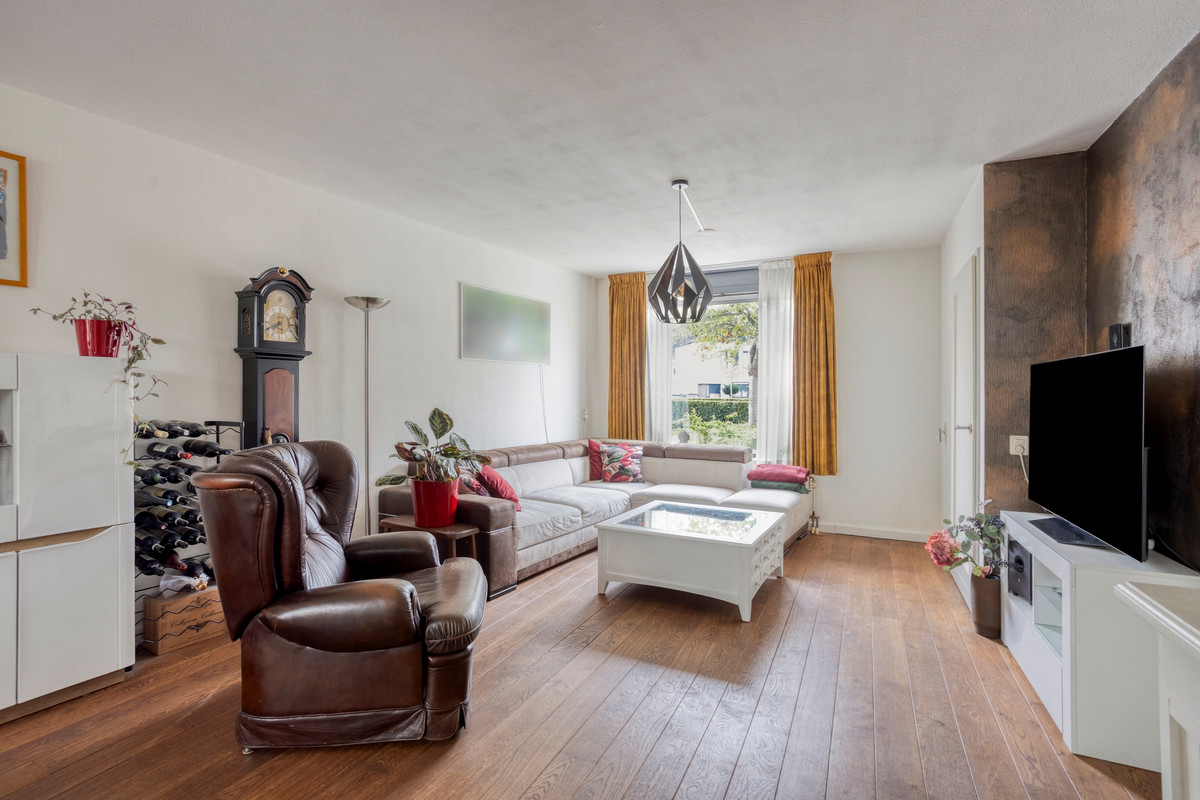 Tussenwoning te koop: Habsburgerplein 17, Maastricht