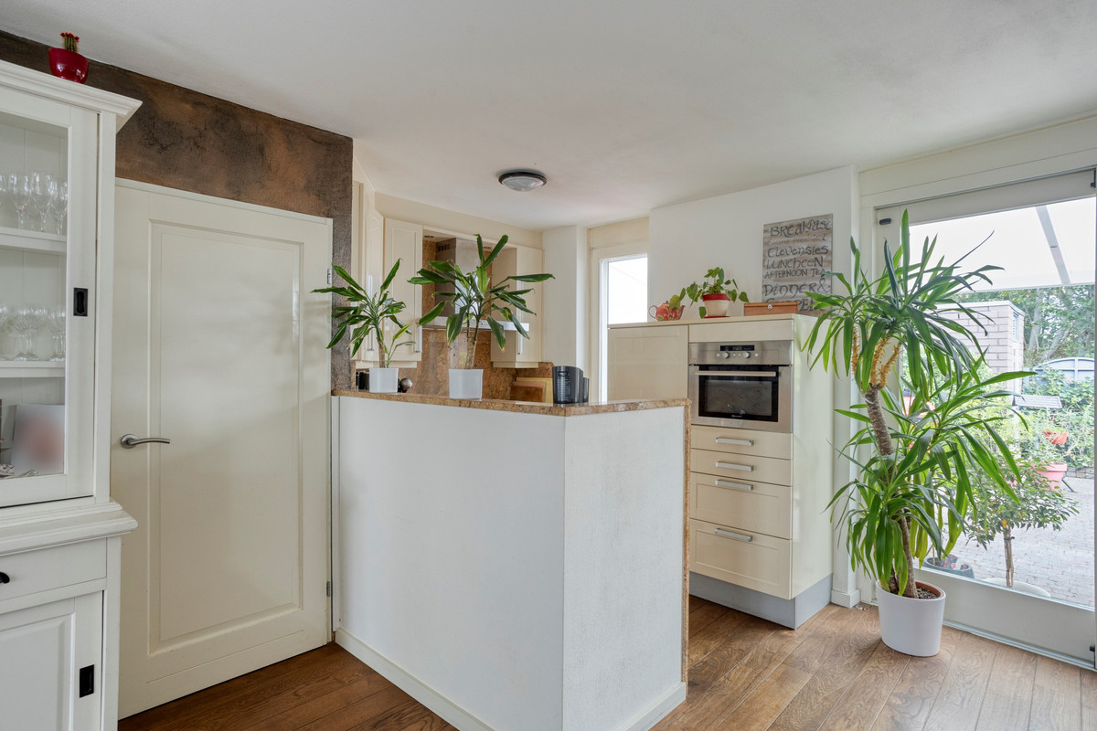 Tussenwoning te koop: Habsburgerplein 17, Maastricht